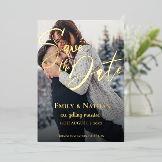 Faux Vellum Multi Foto Bruiloft Save The Date Folie Uitnodiging (Staand Voorkant)