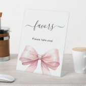 Favor signe ruban rose blanc (In SItu)