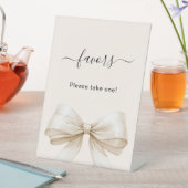 Favoriet lint beige crème boog reclamebord met voetstuk (Insitu)