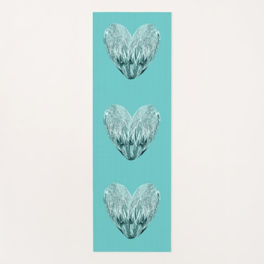 Feather heart in soft green yogamat (Voorkant)