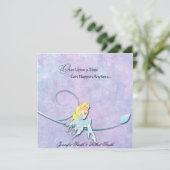 Fée bleue sur le faire-part de mariage pourpre (Debout devant)
