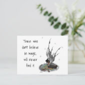 Fée de pluie de garçon avec carte postale de greno (Debout devant)