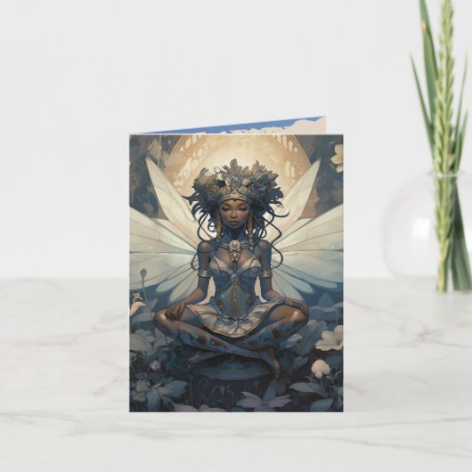 Fée noire assise sur une plaque de Lily (Devant)