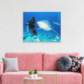 Feeding The Bull Canvas Afdruk (Insitu (Woonkamer))