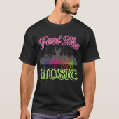 Feel the Music – Vibrant Party Crowd T-Shirt (Devant)