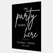 Feest begint hier bruiloft welkom zwart acryl bord (Hoek)