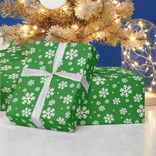 Feestelijke groene en witte winter sneeuwvlokken p cadeaupapier