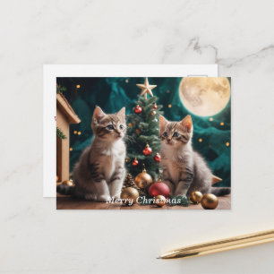 Feestelijke katjes bij kerstboom onder volle maan briefkaart