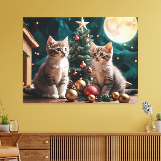 Feestelijke Kittens van Christmas Tree Under Full  Canvas Afdruk (Insitu (Woonkamer))