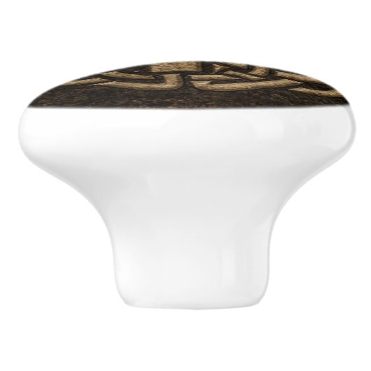 Fehu Rune Ancient Metal Embossed Amulet Keramische Knop (Zijkant)