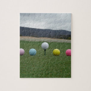 felgekleurde Golf Balls op een berg Legpuzzel