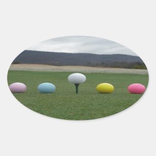 felgekleurde Golf Balls op een berg Ovale Sticker