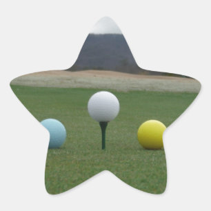 felgekleurde Golf Balls op een berg Ster Sticker