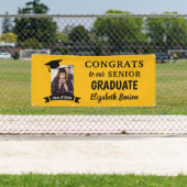 Félicitations Bannière sur mesure Graduate Jaune (En situation)