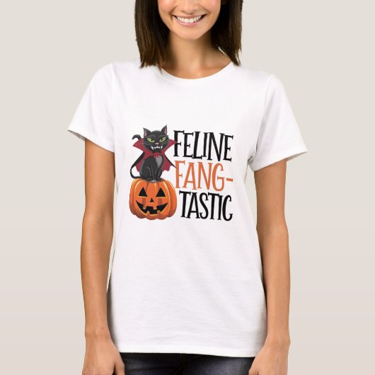 Feline Fang-tastic Halloween Vampire Cat Design T-shirt (Voorkant)