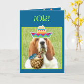 "¡ Feliz Cinco De Mayo !" Carte w/Basset et (Fleur jaune)