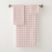 Feminine Bath Towel Rose Gold Plaid for Mom (En situation)