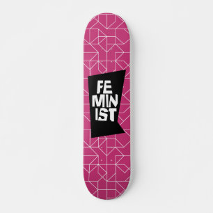 Feministisch vrouwen vrouwelijk meisje me te skateboard