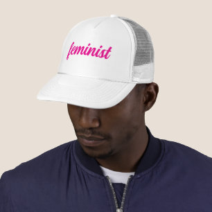 Feministische roze tekst trucker pet