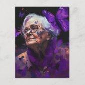 Femme Âgée Avec Papillons Carte Postale (Devant)