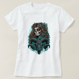 Femme aux crânes sucrés gothiques et T-shirt à crâ