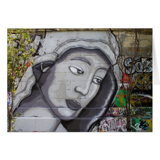 Femme Avec Cou Gris (Devant Horizontal)