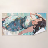 Femme courbée sur la plage (Serviette de bain)