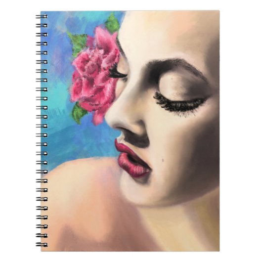 Femme de beauté avec Carnet Rose rouge (Devant)