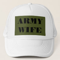 Femme de l'armée casquette