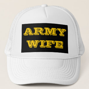 Femme de l'armée casquette
