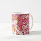 Femme de Mucha parmi la tasse de Nouveau d'art de (Devant droit)