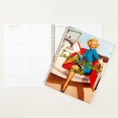 Femme des années 1950 en voiture blanche par Gil E (Devant avec enveloppe)