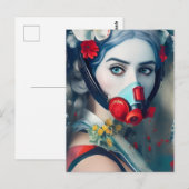 Femme en masque à gaz et carte postale de fleurs (Devant / Derrière)