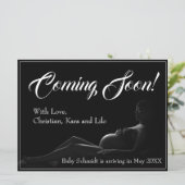 Femme enceinte - Bientôt, Faire-part bébé (Debout devant)