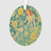 Femme-fille de fleurs dans le jardin de tournesol (devant)