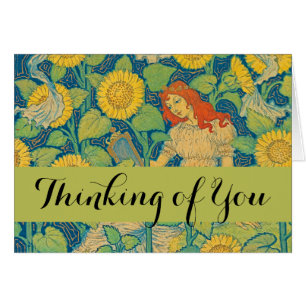 Femme-fille de fleurs dans le jardin de tournesol