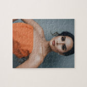 Femme magnifique dans Orange Jigsaw Puzzle (Horizontal)