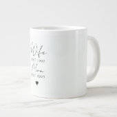Femme maman EST Année Mug | Famille personnalisée  (Devant droit)