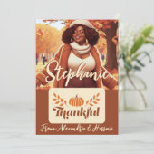 Femme Noire Courbe Thankful Titulaire de carte cad (Debout devant)