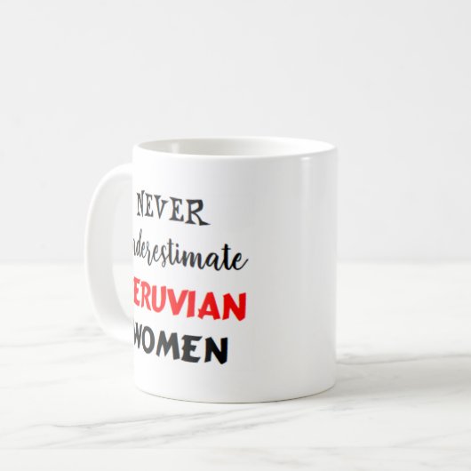 femme péruvienne tasse à café (Devant gauche)
