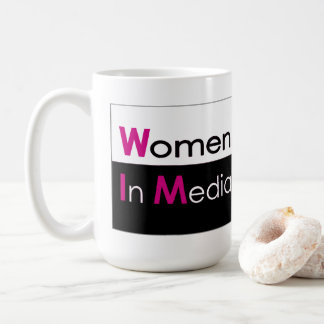 Femmes Dans Média Classique Mug 15 oz
