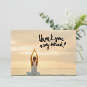 Femmes de Yoga sur Carte de remerciements Arrière (Debout devant)