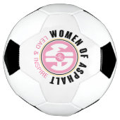 Femmes du ballon de soccer d'Asphalt (Tourné)