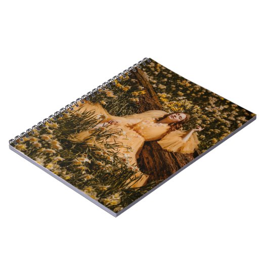 femmes entourées de fleurs spirale carnet de notes (Côté gauche)