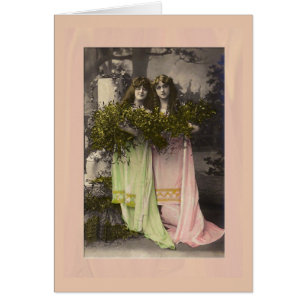Femmes victoriennes avec fleurs dans le cimetière