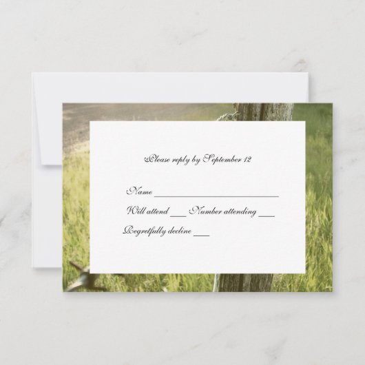 Fencepost, Barbed Wire Rustic rsvp met envelop (Voorkant)