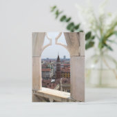 Fenêtre vers le monde Carte postale - (de Milan Du (Debout devant)