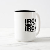 Fer Sharpens Fer - Proverbes 27:17 Mug de café (Devant droit)