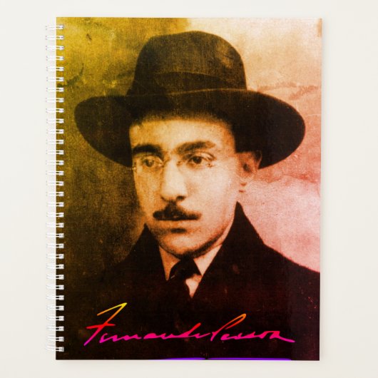 Fernando Pessoa (Devant)