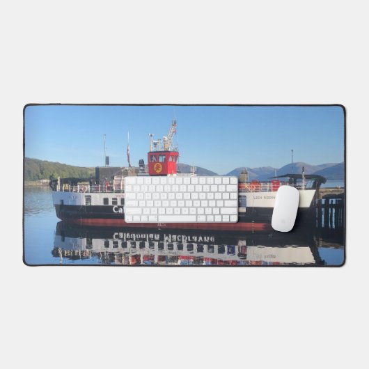 Ferry Calmac amarré à Rothesay en Ecosse (Clavier et souris)